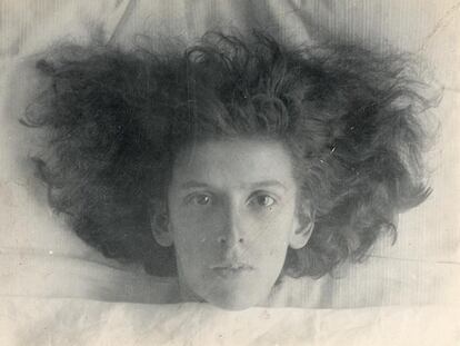 <i>Autorretrato como jovencita</i> (1914), de Claude Cahun.