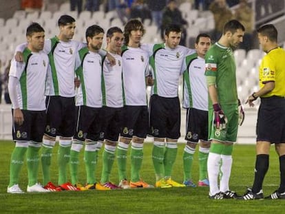 Los juzgadores del Racing de Santander durante el plante que efectuaron el pasado enero.