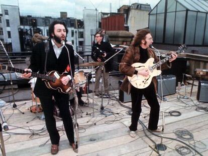 Los Beatles, en su concierto en la azotea del edificio de Apple en Londres, su &uacute;ltima actuaci&oacute;n en enero de 1969.