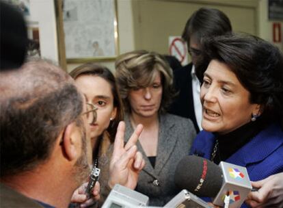 Gador Ongil, consejera de Asuntos Sociales, en Manoteras.