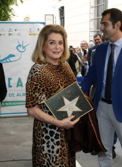 La actriz Catherine Deneuve, en el Festival Internacional de Cine de Almería.