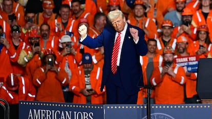Donald Trump baila en Pensilvania, el 30 de mayo de 2025.