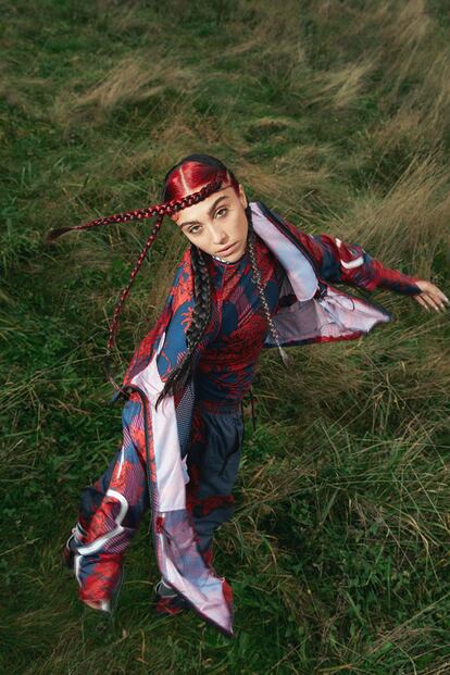 Imagen de la campaña de la nueva colección de Stella McCartney para Adidas con Lourdes Leon.