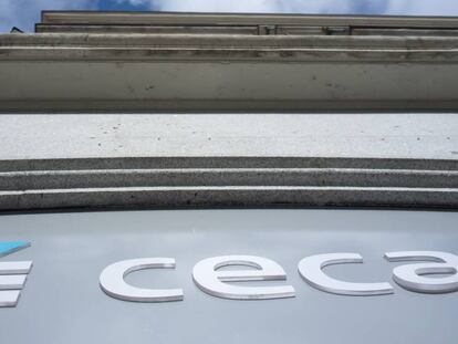 Logotipo de CECA (Confederación Española de Cajas de Ahorros)
 
  