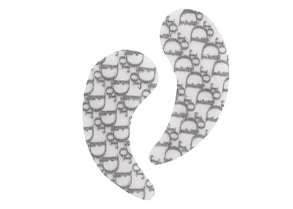 Los parches para el contorno de ojos de Dior, con tecnología 'Doble Hidrogel'.