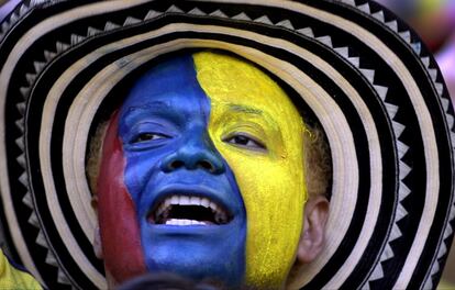 Um colombiano na partida contra a Grécia, no Mineirão, em Belo Horizonte.