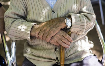 Mayores en una residencia geriátrica en un pueblo de Madrid.