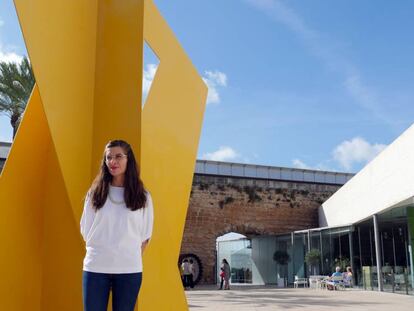 Imma Prieto, junto a Es Baluard de Palma.