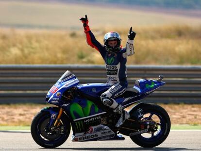 Lorenzo celebra su victoria en el GP de Arag&oacute;n.