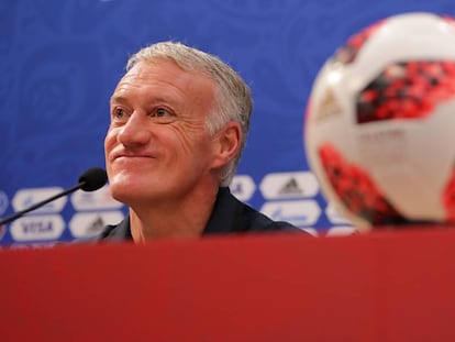 Didier Dechamps, durante la rueda de prensa previa al Uruguay-Francia de los cuartos de final del Mundial de Rusia.