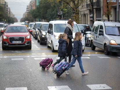 El carrer d'Aragó, una de les vies amb més trànsit a Barcelona.