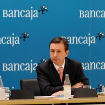 José Luis Olivas y Aurelio Izquierdo en la presentación de resultados de Bancaja en 2010