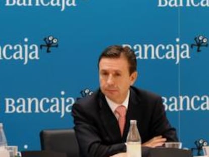 José Luis Olivas y Aurelio Izquierdo en la presentación de resultados de Bancaja en 2010