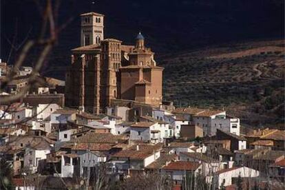 La iglesia parroquial de Nuestra Señora del Castillo de Aniñón, de estilo gótico-mudéjar, fue construida a mediados del siglo XIV.