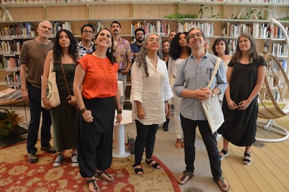 Escritores durante la primera jornada del festival de literatura latinoamericana KM Amèrica, en la Biblioteca García Márquez de Barcelona. Cortesía: Casa Amèrica Catalunya.