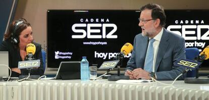 Mariano Rajoy, durante la entrevista que ha concedido al programa 'Hoy por hoy' de Pepa Bueno en la SER.