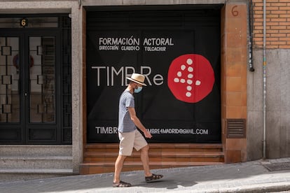 Entrada a la nueva sede de Timbre 4 en Madrid. 