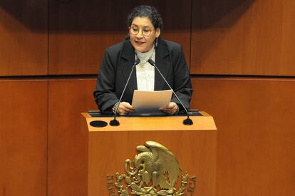 Lenia Batres Guadarrama comparece ante el Senado de la Suprema Corte de Justicia, en noviembre de 2023.
