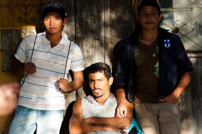 Posando en el albergue del Hermano Migrante San José de Huehuetoca, estado de México.