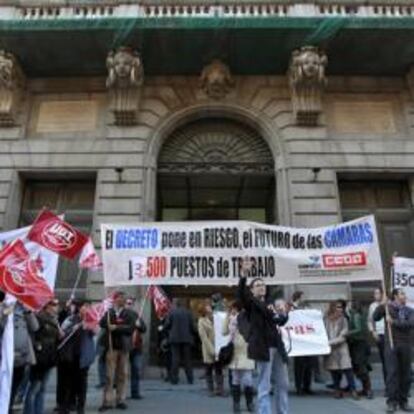 Los empleados de las Cámaras de Comercio se manifestaron en Madrid para protestar por la decisión del Gobierno de suprimir la cuota cameral.