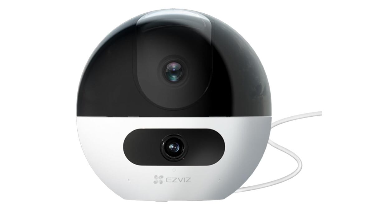 Cámara de vigilancia interior Ezviz 8MP.