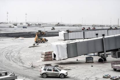 Obras de construcción del nuevo aeropuerto de Estambul, al norte de la ciudad