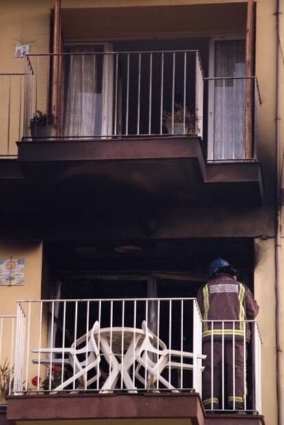 Dos personas mueren en el incendio de una vivienda en Arenys de Munt.