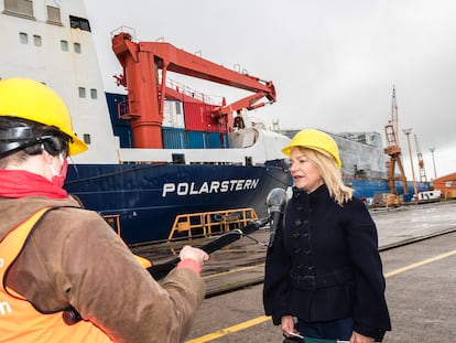 Antje Boetius, investigadora polar y directora del Instituto alemán Alfred-Wegener, en el puerto de Bremerhaven tras la llegada del rompehielos 'Polarstern' el lunes.