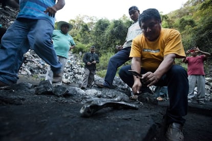 Miguel Ángel Jiménez, en el basurero de Cocula