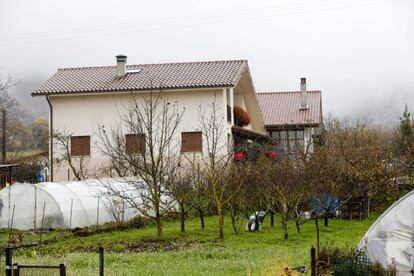 Vista de la casa en Araia en la que han sucedido los hechos.