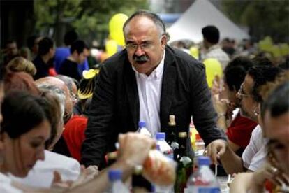 Josep Lluís Carod, durante la fiesta de Esquerra Republicana de Catalunya, ayer, en Barcelona.