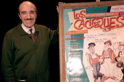 L'any 2001, quan es va complir el desè aniversari de la mort del director d'escena José Luis Alonso, Saza va tornar a escena amb 'Los caciques', de Carlos Arniches. Aquesta obra va ser un dels muntatges més aplaudits d'Alonso.