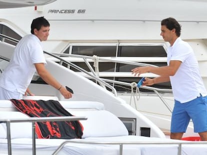 Rafa Nadal, en un yate en Ibiza.