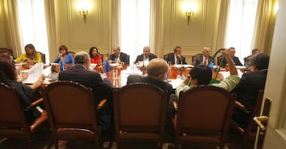 Vocales del Poder Judicial en un pleno de la institución.