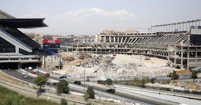 Trabajos de demolición del estadio Vicente Calderón la semana pasada.