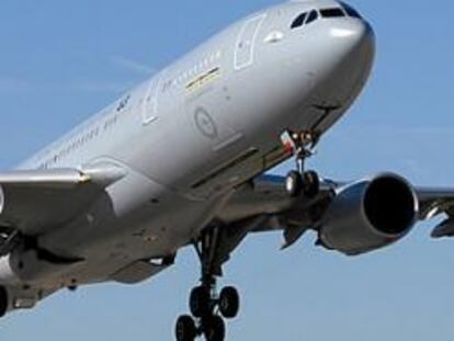 EADS y Boeing, estrategias para un contrato