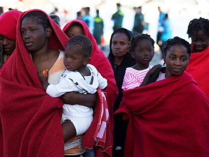 Llegada este jueves al puerto granadino de Motril de un grupo de 111 migrantes.