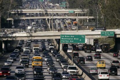 El tr&aacute;fico en la ciudad de los &Aacute;ngeles, California