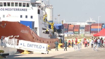 The Aquarius arriving at the port of Valencia on Sunday.