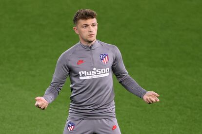 Kieran Trippier, en Anfield, antes del partido contra el Liverpool.