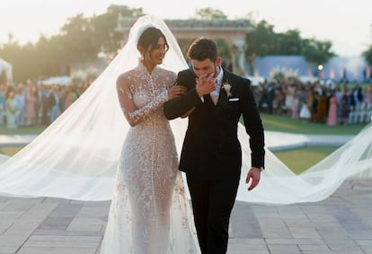 Priyanka Chopra y Nick Jonas, durante su boda el pasado sábado.