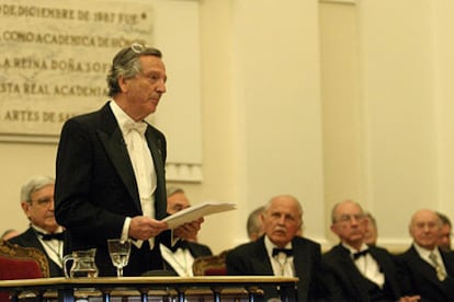 Rafael Moneo, durante la lectura de su discurso de ingreso en Bellas Artes.