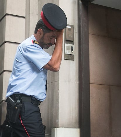 El jefe de los Mossos, Josep Lluís Trapero, el 12 de septiembre de 2017, antes de la reunión con Policía Nacional y Guardia Civil para acordar el plan de seguridad ante del referéndum ilegal del 1-O.