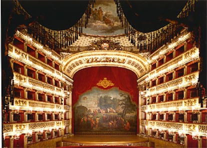 Teatro de San Carlo de Nápoles.