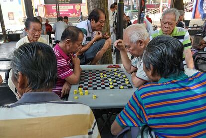 Partidas de ajedrez en el barrio chino.
