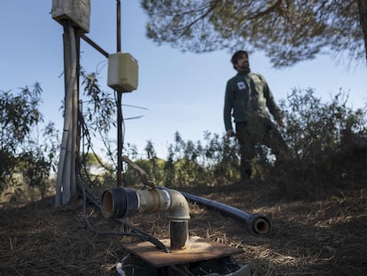 Una captación ilegal de agua abandonada de Lucena del Puerto, Huelva.