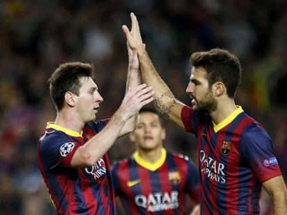 Messi y Cesc celebran un gol