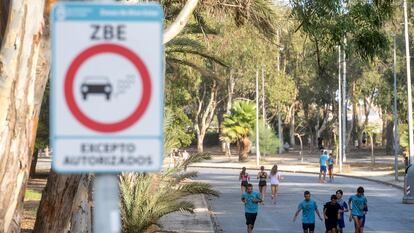 La Línea de la Concepción ha establecido una zona de bajas emisiones en el parque Princesa Sofía.