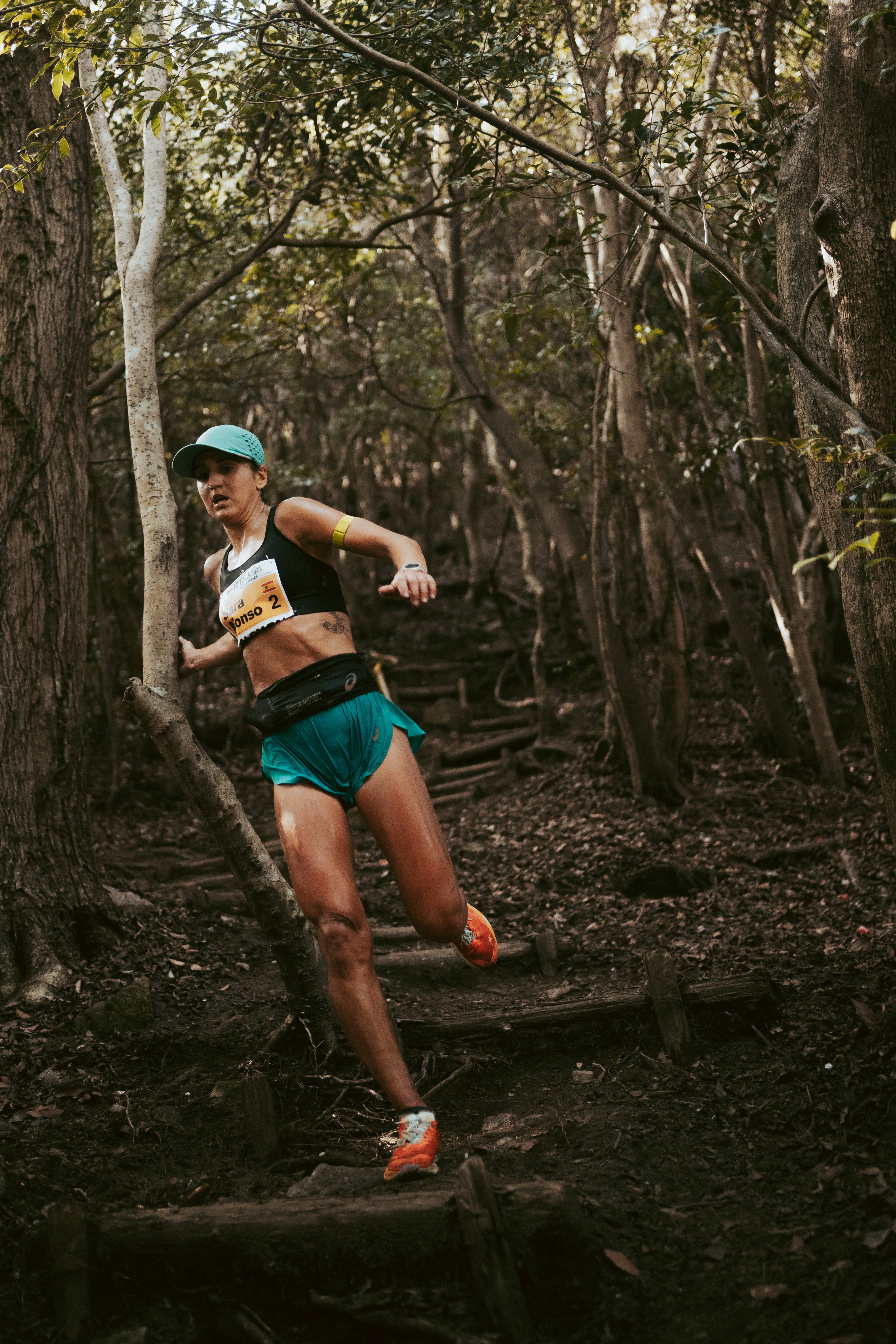 Sara Alonso, durante la prueba en Kobe (Japón) de las Golden Trail Series en una imagen cedida por la competición.
