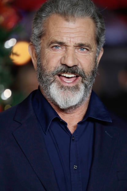 Mel Gibson. El intérprete vuelve a ser aceptado con los brazos abiertos en el mercado cinematográfico de carácter familiar (ha estrenado estas navidades Guerra de Papás 2), pese a arrastrar un historial abusivo. En 2010 se hizo público un mensaje de voz que Mel Gibson dejó a su exnovia, la pianista rusa Oksana Grigorieva, tras haberle roto dos dientes durante una pelea en la que ella sostenía a la hija recién nacida de ambos en brazos. “Te lo merecías”, gritaba el actor y director en el mensaje, para a continuación espetar: “Si te violase una manada de negros, te lo merecerías. Voy a ir allí, y voy a prender fuego a la casa, pero primero me la vas a chupar”.